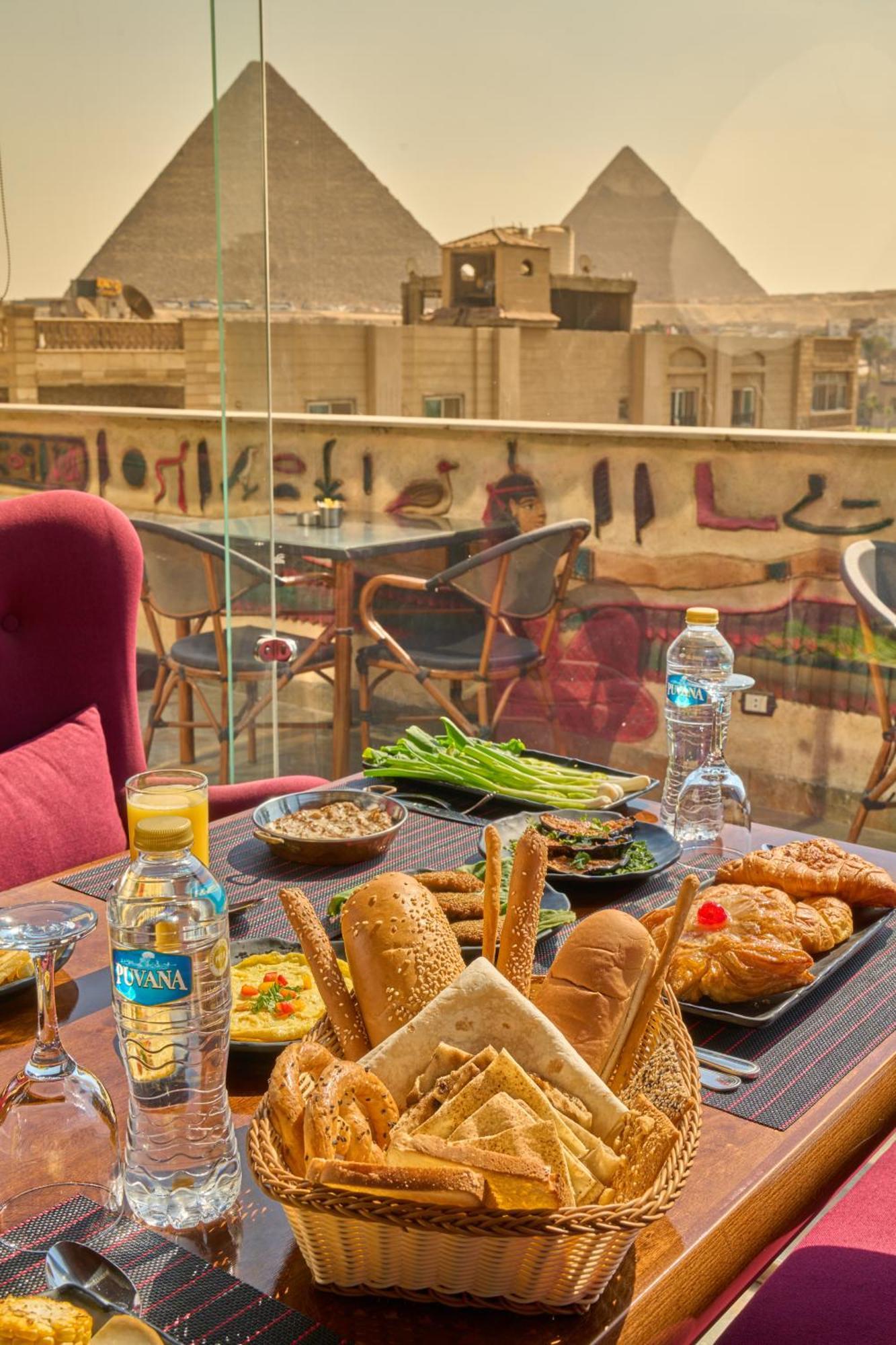 King Pyramids View Hotel Kafret el-Gabal エクステリア 写真